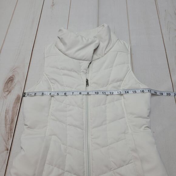 The North Face Pseudio cream quilted vest zip slim - Picture 4 of 11